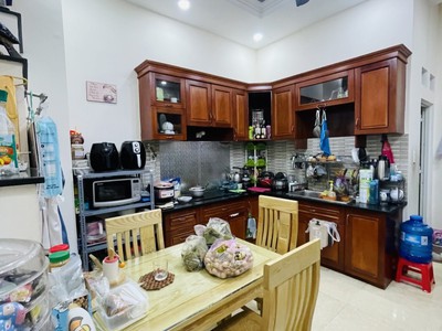 Bán nhà 3 tầng, 4pn, 4wc, 56m , 7.1 tỷ, hiệp bình chánh, thủ đức 3