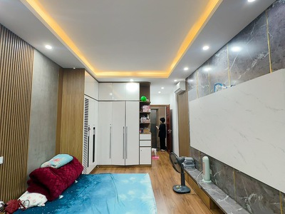 Bán nhà đền lừ   thang máy - ô tô tránh 25m   kinh doanh online   40m2   giá 7.9 tỷ 3