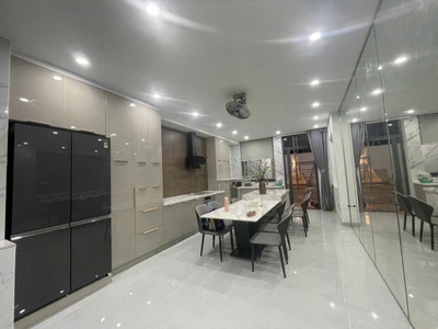 Đường 359, PLB, mặt tiền kinh doanh, nhà cực đẹp, full nội thất - GIÁ 13 tỷ 3