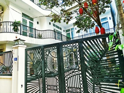 Bt sân vườn, vũ miên, yên phụ, tây hồ, 168m mt11m view hồ tây, tọa lạc vị trí đảo ngọc víp nhất hồ 0