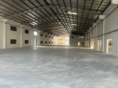 Cho thuê nhà kho 515m2 mới xây 100, sẵn cẩu trục, bãi đỗ xe tại Ngũ Hành Sơn, giá tốt 26 triệu 0