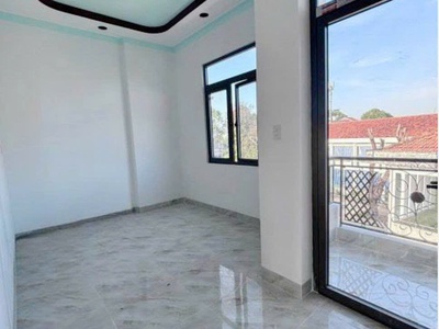 Bán nhà mới xây 3 tầng hẻm ô tô đường 23/10, xã vĩnh hiệp, tp. nha trang gia 3 ty 950 3