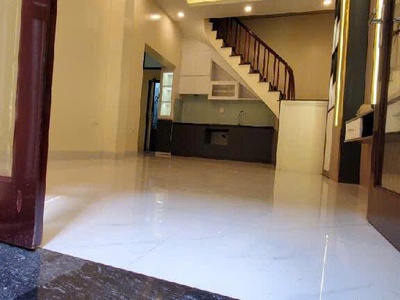 Giảm gấp 500 triệu còn 5,2 tỷ.tôn đức thắng đống đa 3 tầng, 33 m, ngõ 3,5 m, 70 m ra phó, sổ đỏ 0