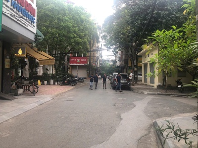 Bán nhà phố đỗ quang, cầu giấy, ô tô tránh 40m2 4 tầng 18 tỷ. 0