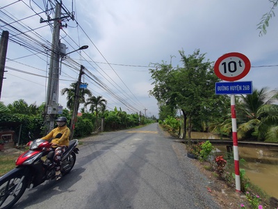 Đất 6x30m đh89 vô 50m giá 3xx triệu 0