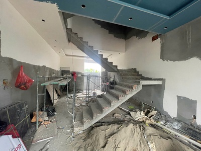 Siêu phẩm độc lập sân cổng riêng ô tô ra vào nhà tại lộc vừng đỏ phương lưu 4