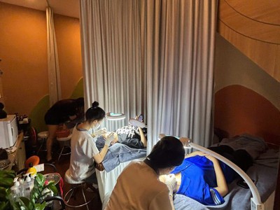 Quận 3   sang spa   nail   gội, nằm tại trần quang diệu,quận 3   khu vực dân cư đông, tel : 0