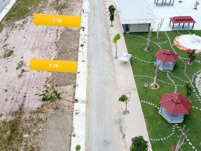 Bán gấp lô đất 2 lô đất đối diện công viên trung tâm trong tuần chỉ 570Triệu. Sở hữu ngay 1