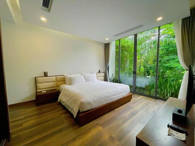 Bán biệt thự nghỉ dưỡng flamingo đại lải, vĩnh phúc, 325/500m, xây 2 tầng, mt 13m, kd, ô 3
