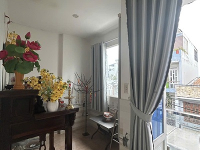 Hàng thơm nhà liên khu 4-5 gần chợ bình thành hẻm 6m thông 48m2,3 tầng nhỉnh 4 tỷ 3