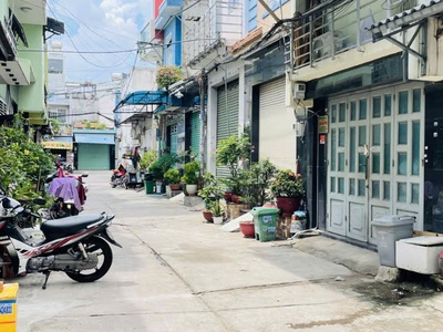 Lê văn quới gần 4 xã giáptân phú hẻm 5m đang kinh doanh phòng khám 34m2 -5 tầng 4tỷ 5 0
