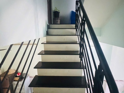 Lê văn quới gần 4 xã giáptân phú hẻm 5m đang kinh doanh phòng khám 34m2 -5 tầng 4tỷ 5 2