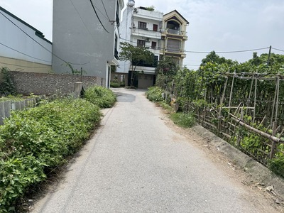 Bán 76,8m2 đất đấu giá X3 Đồng Phan, Thạch Bàn. Ô tô tránh đỗ cửa, gần đường quy hoạch đang triển kh 0