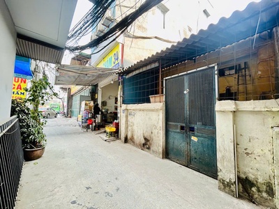 Bán 68M đất giáp bát ô tô thông kinh doanh hoàng mai 0