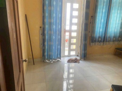 Cho thuê nhà nguyên căn, Mặt tiền tại TT Nhà Bè 6