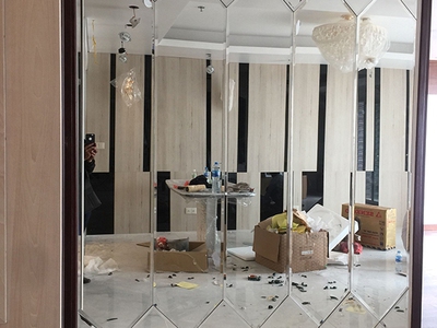 Gương trang trí sảnh tiếp tân phong cách tân cổ điển 0
