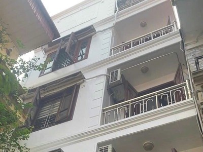 Đội Cấn 30m2 x mặt tiền to đẹp 5.2M - Ngõ nông, gần mặt phố, trước nhà thoáng sáng. 0