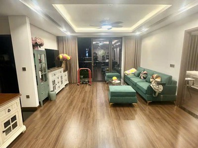 Căn hộ 3 ngủ, sẵn đầy đủ tiện ích. Top chung cư sang trọng đẳng cấp- Green Diamond. 93 Láng Hạ. 0
