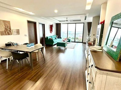 Căn hộ 3 ngủ, sẵn đầy đủ tiện ích. Top chung cư sang trọng đẳng cấp- Green Diamond. 93 Láng Hạ. 5