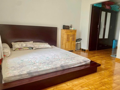 Chung cư Miếu Nổi, Vũ Huy Tấn, BT: 11tr/th, 72m2, 2p ngủ, nhà mới 4