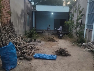 Chính chủ bán đất đẹp - đầu tư sinh lời - diện tích: 110m2   giá bán: 450 triệu 0