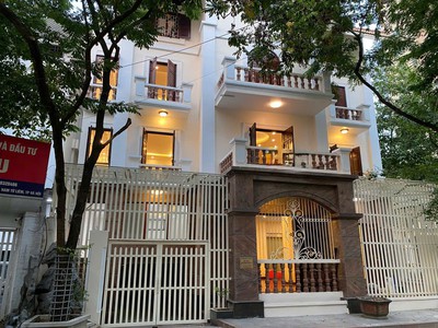 Bán biệt thự lô góc  kđt mỹ đình 2  nam từ liêm giá nhỉnh 100 tỷ 0