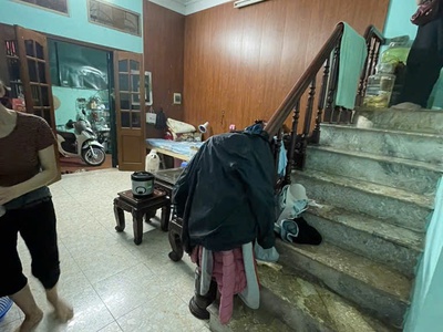 Bán nhà trương định, hai bà trưng, ngõ nông, gần phố ô tô tránh, 45m2, 8.8tỷ ctl 1