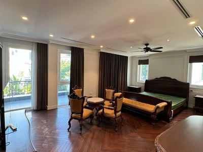 Biệt thự mặt phố âu cơ, tây hồ - 425m  x 6t thang máy - dòng tiền hơn 2 tỷ/năm - 133.5 tỷ 1