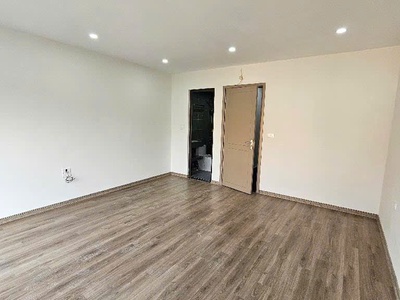 Chính chủ bán nhà thạch bàn - 40m2 - sau chợ - ô tô vào nhà - 6 tầng - full nt - hơn 6 tỷ 3