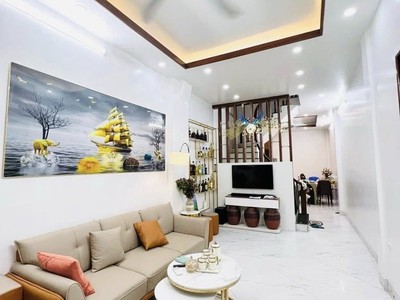 Minh khai 42m- hai bà trưng, mặt ngõ thông to, vài bước chân ra mặt phố giá 12,5 tỷ 0
