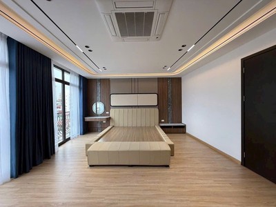 Mặt phố hồng tiến nhỉnh 28 tỷ 45m mặt tiền 6m long biên hà nội 3