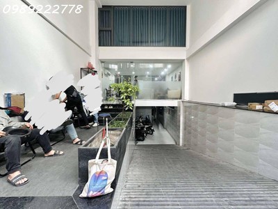 Chdv khu phan xích long -p7 - 7 tầng, có hầm, thang máy - 12 phòng   1 mbkd - 128m2  5.6x23  - hxh 1
