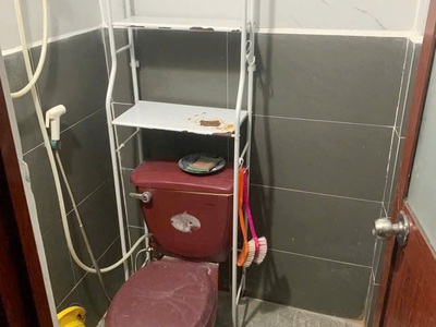 Cho thuê nnc trệt, lầu phường 4 quận 8. giá 5 triệu 4