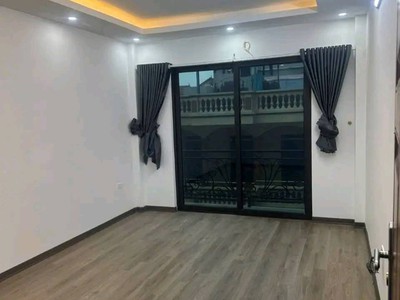Trung tâm quận - view hồ sinh thái - ngõ thông kinh doanh - ô tô gần - lô góc. 2
