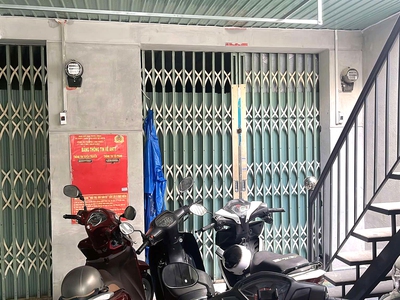 Chdv  32 phòng   hẻm xe tải   gần đh ngân hàng - trung tâm thủ đức  dòng tiền 1 tỷ /năm 4