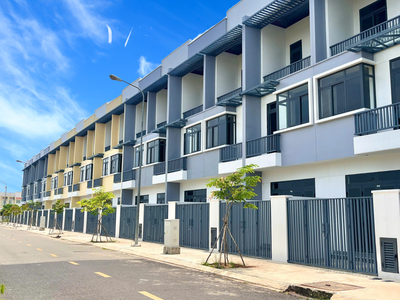 Nhà phố xây sẵn tại Trảng Bàng, sổ riêng từng căn   chỉ cần 350 triệu thanh toán ban đầu 2