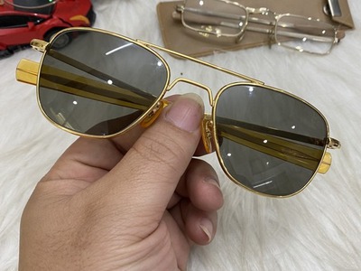 Shop phụ kiện chuyên kính râm chính hãng giá chỉ từ 1,2tr giao hàng toàn quốc Var:TinhQuan 2