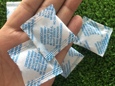 Có Những Loại Hút Ẩm Nào Phù Hợp Cho Ngành May Mặc 2