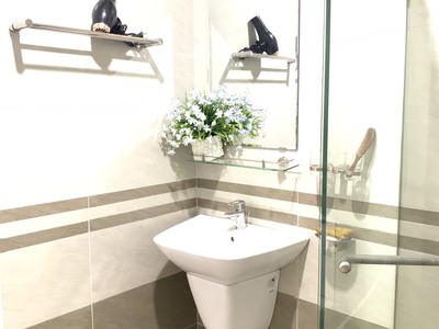 Cho thuê căn hộ 1 ngủ tách bếp giá chỉ 6tr tại KĐT Waterfront 8