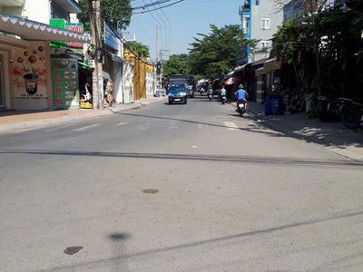 Vợ chồng em cần tiền nuôi con cần bán gấp lô long hòa dầu tiếng 2