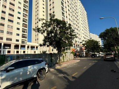 Bán gấp đường thích quãng đức  số 4 - ngay vòng xoay- vị trí cực tiềm năng- giá rẻ sinh lời cao. 3