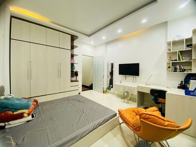 Bán nhà tuyến 2 hoàng ngọc phách - quán nam, 84m 4 tầng độc lập, giá 7.5 tỉ 3