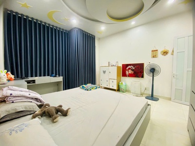 Bán nhà tuyến 2 hoàng ngọc phách - quán nam, 84m 4 tầng độc lập, giá 7.5 tỉ 2