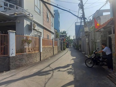 Biệt thự cũ 297m2, gò vấp, hẻm to xe hơi vào tận sân, 2 tầng, giá tốt 21 tỷ tl 4