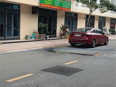 Nhà phố liền kề 3 tầng - dĩ an - bình dương - 5x12 - giá 2,9 tỷ   3,2 tỷ 0