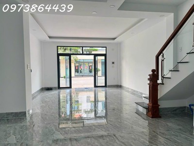 Nhà phố liền kề 3 tầng - dĩ an - bình dương - 5x12 - giá 2,9 tỷ   3,2 tỷ 3