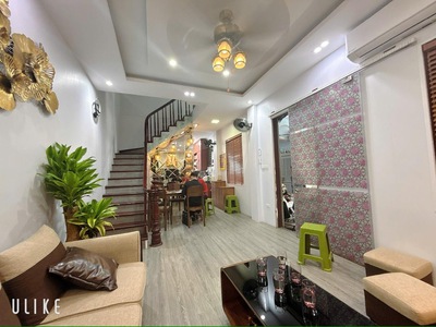 Bán nhà dân xây phố khâm thiên 5 tầng-full nội thất- 34/44m2- giá chỉ 11 tỷ 0
