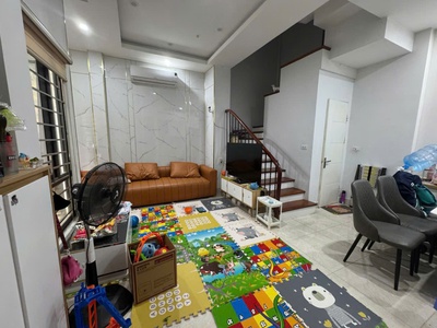 Biệt thự mini thu nhỏ duy nhất tại địa chỉ nhà số 03 ngõ 68/79/42 nguyễn văn linh, thạch bàn, long 1