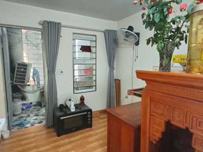 Cần bán nhà yên sở hoàng mai, 20 m .4 tầng . giá 2.6  tỷ. sổ đỏ chung 3