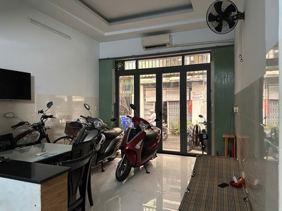 Bán nhà gò vấp lô góc 2 mặt tiền hẻm xe tải thông   kinh doanh tốt   4 tầng 4x12   giá 1